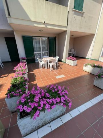Apartament With Swimming Pool Lejlighed Caorle Eksteriør billede